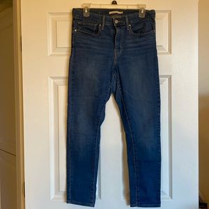 Levi Strauss & Co. Slimming Skinny